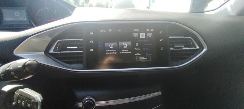 Peugeot 308 1.6 Hdi 120 Cv Active