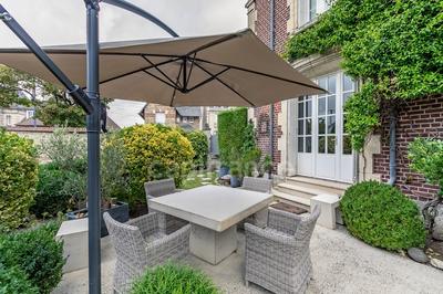 Maison - 175 m² - 7 pièces