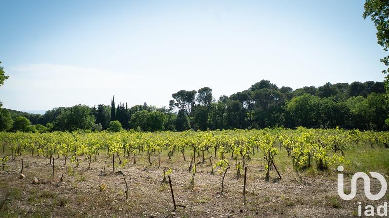 Maison - 693 m² - 10 pièces