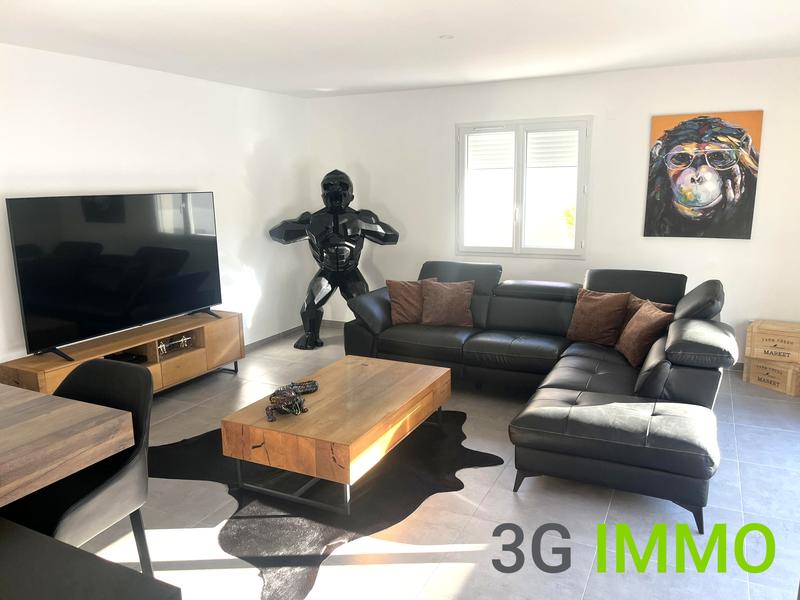 Villa - 95 m² - 4 pièces