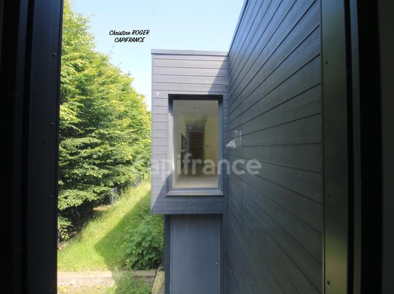 Maison - 268 m² - 8 pièces