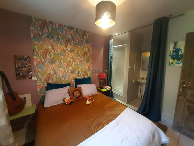 Maison - 99 m² - 4 pièces