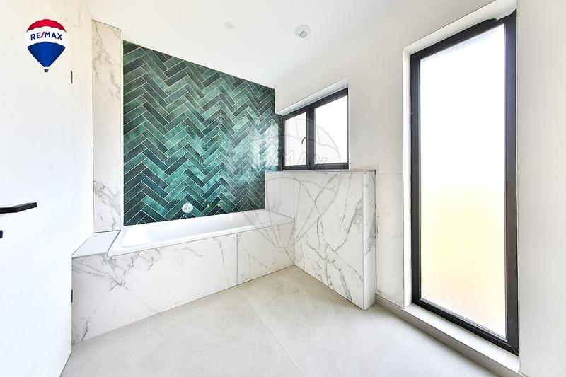 Villa - 185 m² - 6 pièces