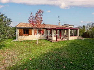 Maison - 120 m² - 5 pièces