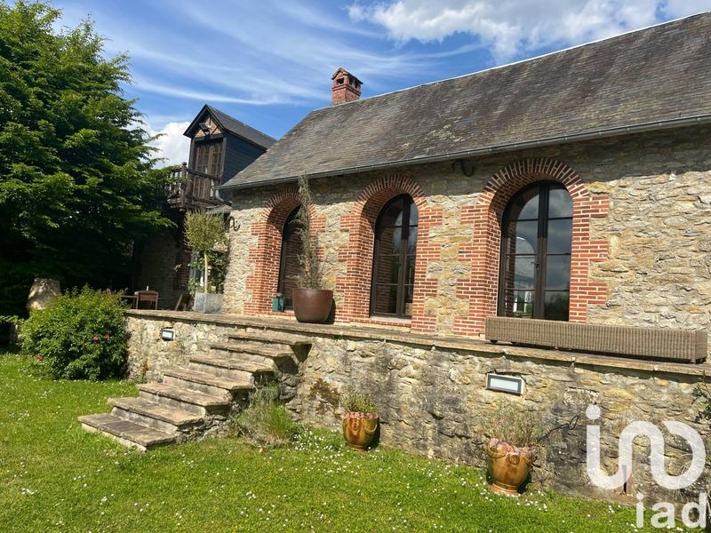 Maison - 244 m² - 5 pièces