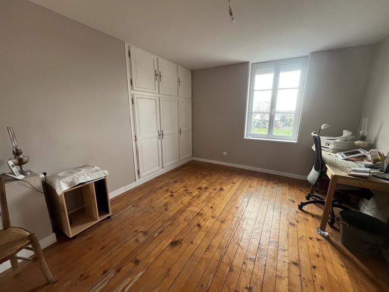 Maison ancienne - 161 m² - 6 pièces