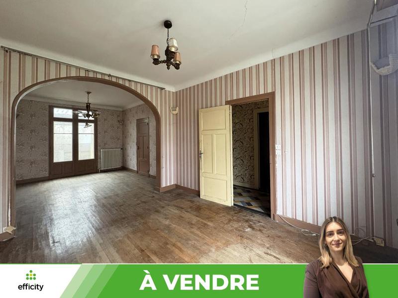 Maison - 350 m² - 10 pièces