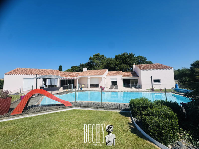 Maison - 146 m² - 6 pièces