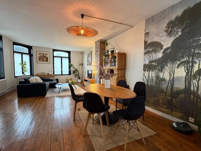 Appartement - 105 m² - 4 pièces