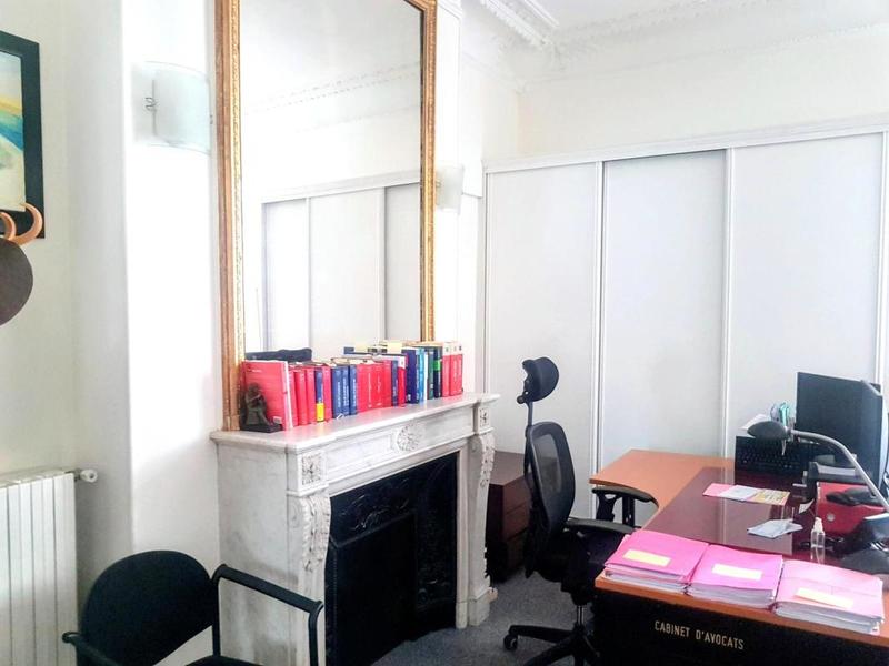 Bureau - 300 m² - 10 pièces