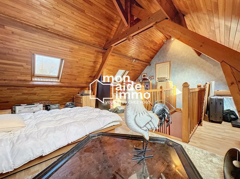 Maison - 350 m² - 9 pièces