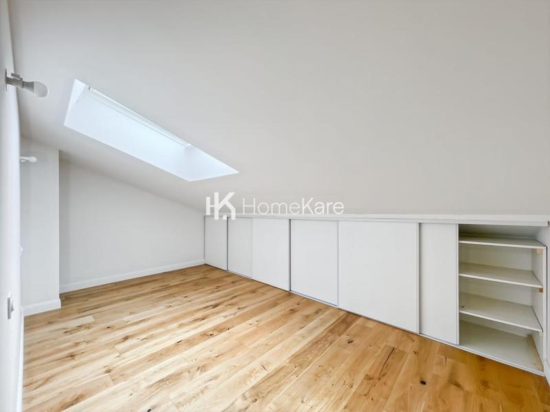 Maison - 200 m² - 6 pièces