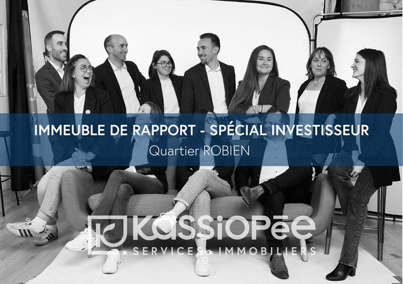 Appartement - 213 m² - 9 pièces