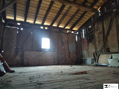 Maison traditionnelle - 199 m² - 6 pièces