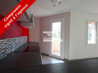 Appartement - 66 m² - 3 pièces