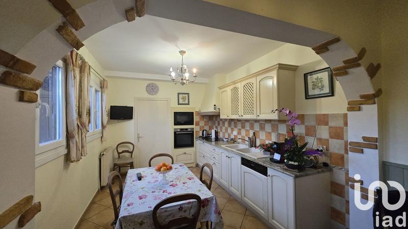 Maison - 187 m² - 7 pièces