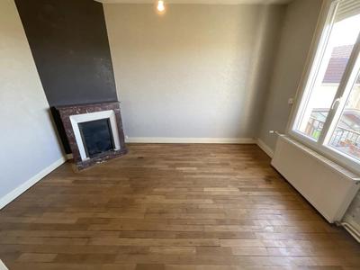 Maison - 76 m² - 4 pièces