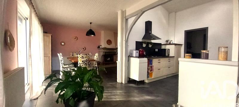 Maison - 160 m² - 8 pièces