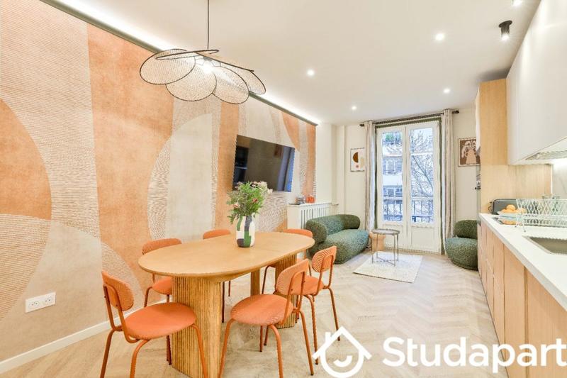 Chambre - 13 m² - 1 pièce