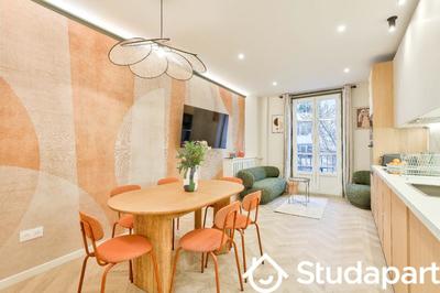 Chambre - 13 m² - 1 pièce