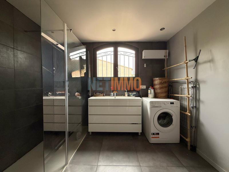 Maison - 190 m² - 9 pièces