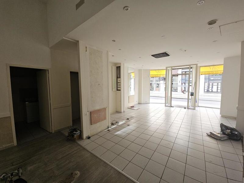 Local commercial - 57 m²