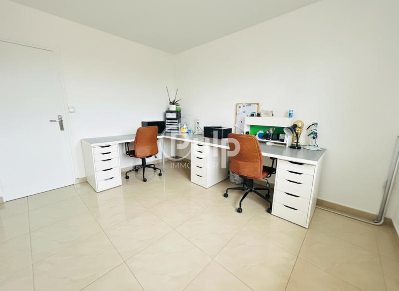 Maison - 150 m² - 8 pièces