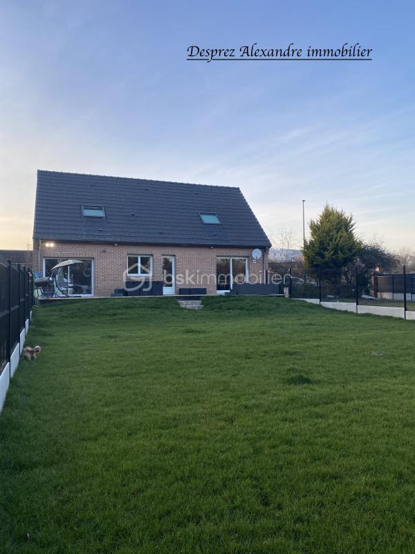 Maison - 158 m² - 5 pièces