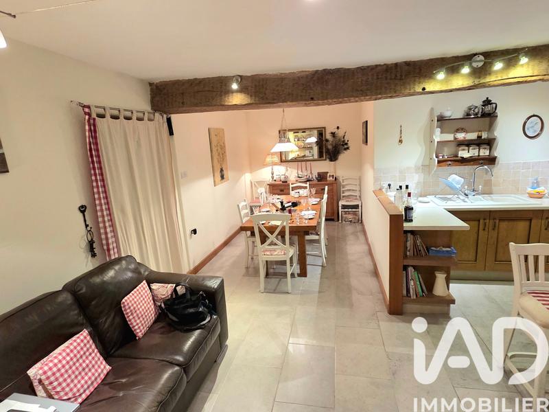 Maison - 96 m² - 5 pièces