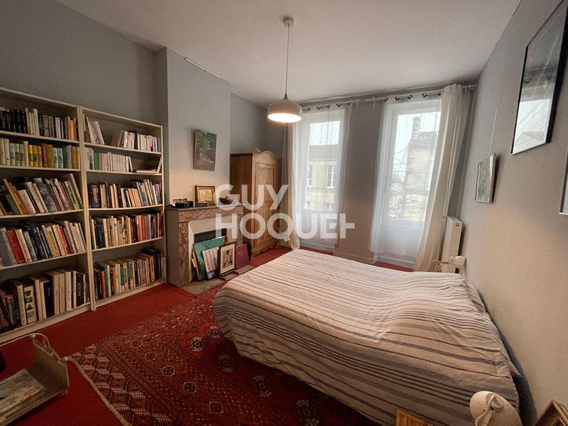 Maison - 179 m² - 8 pièces