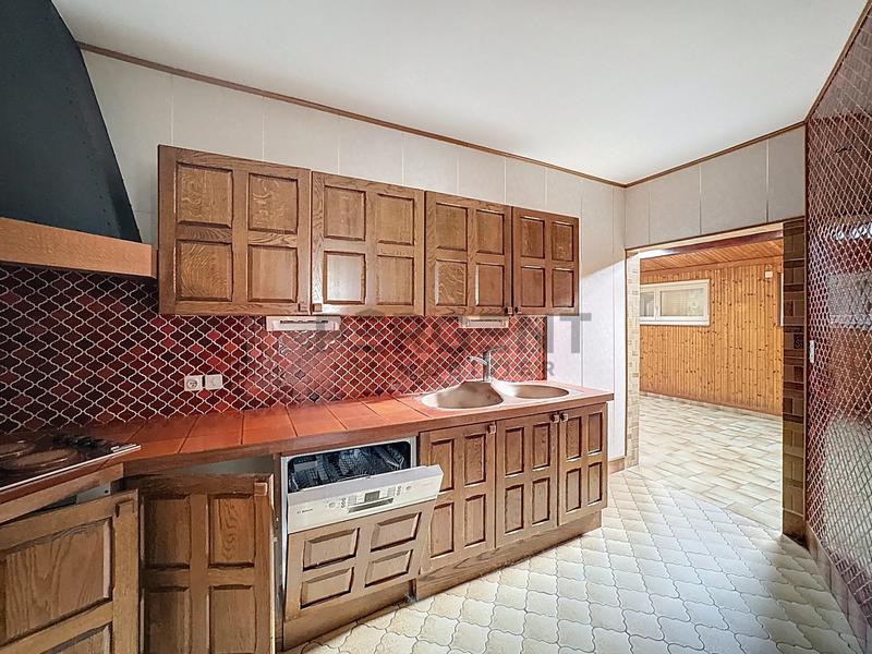 Local commercial - 235 m²