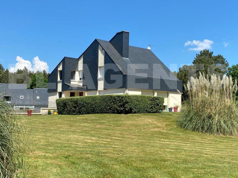 Maison d'architecte - 167 m² - 8 pièces