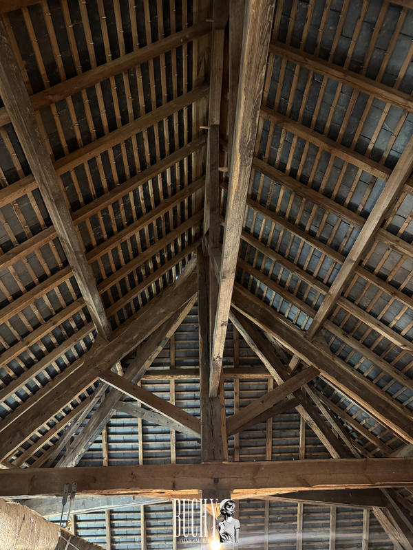 Maison - 338 m² - 12 pièces