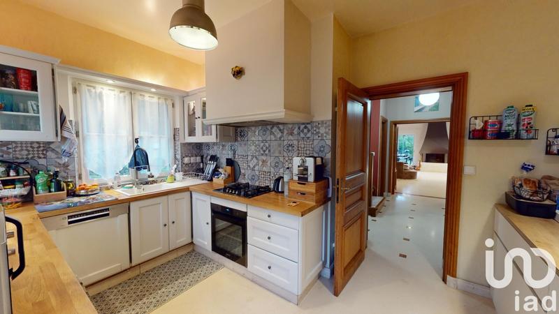 Maison - 188 m² - 6 pièces