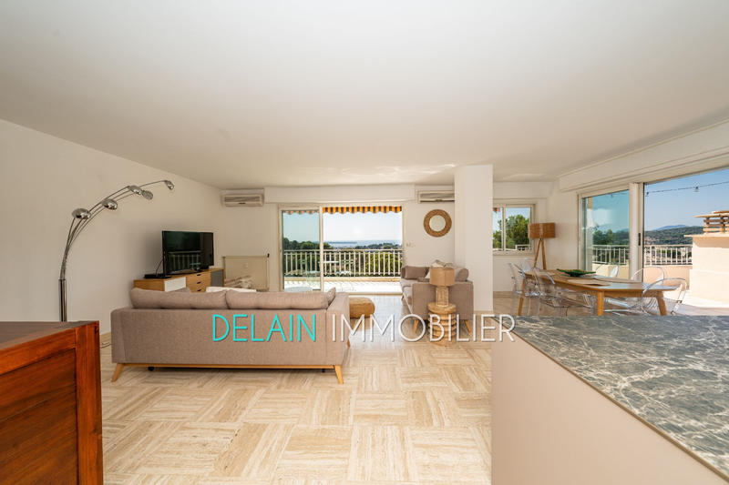 Appartement - 90 m² - 3 pièces