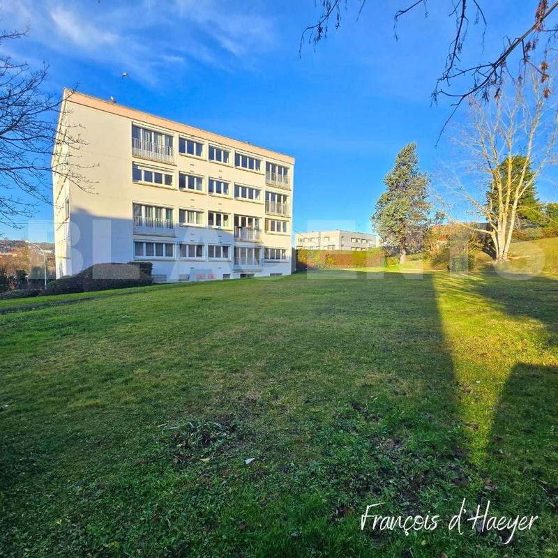 Appartement - 72 m² - 3 pièces