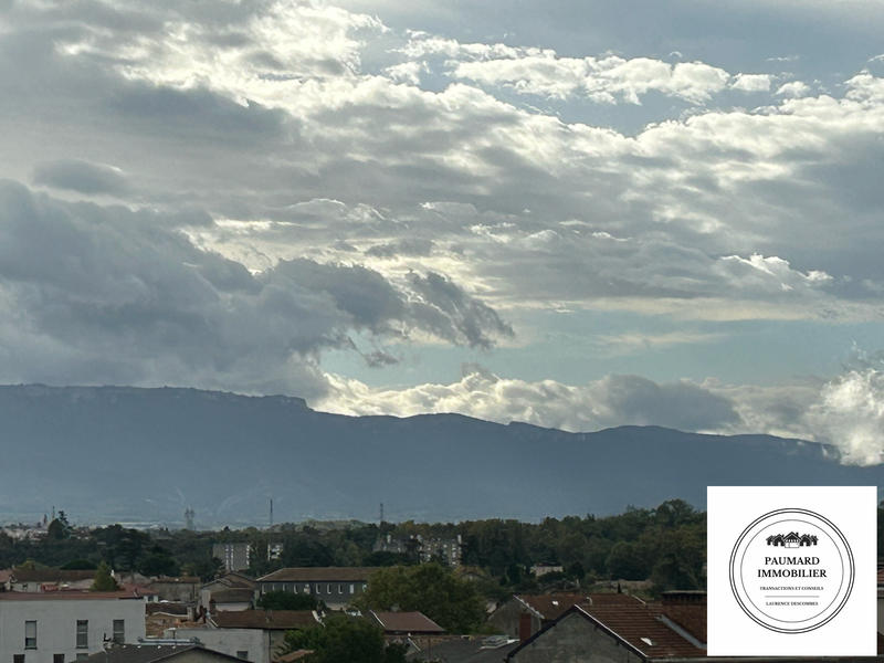 Appartement - 91 m² - 5 pièces