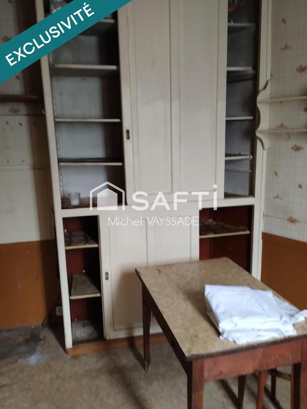 Maison - 180 m² - 10 pièces