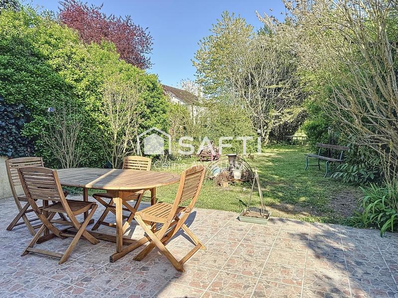 Maison - 101 m² - 6 pièces