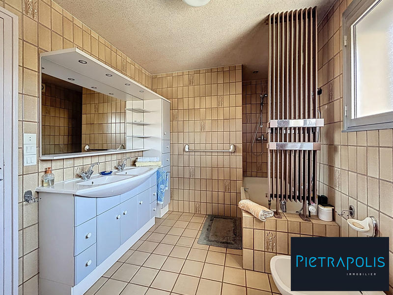 Maison - 144 m² - 6 pièces