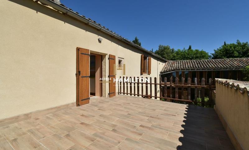 Maison de village - 230 m² - 6 pièces