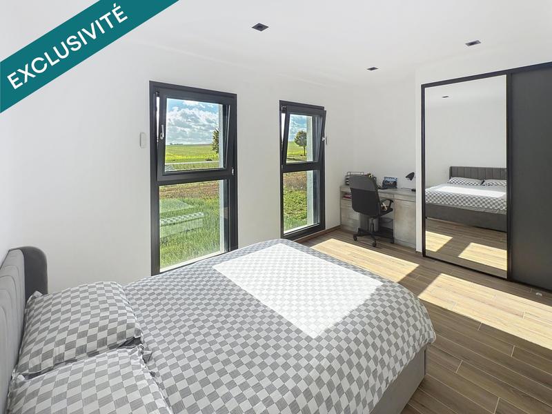 Maison - 200 m² - 6 pièces