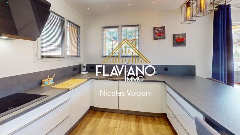 Maison - 150 m² - 5 pièces