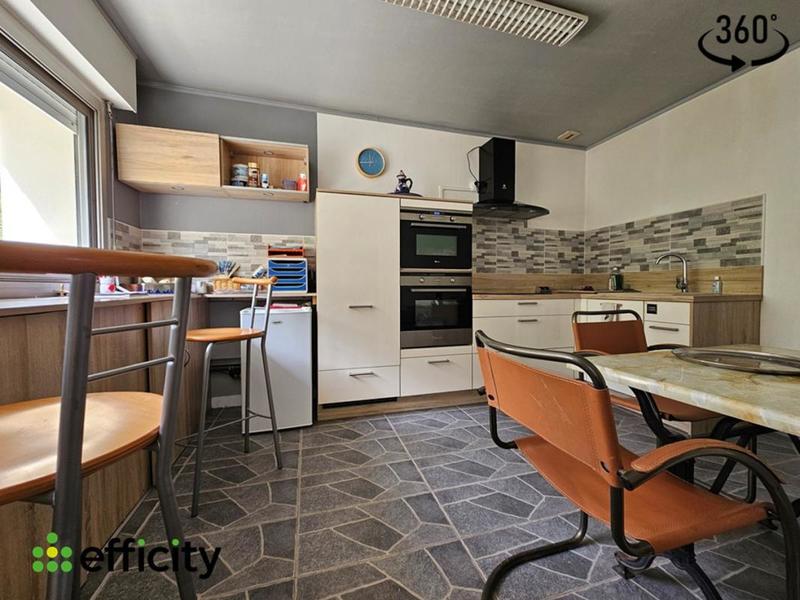 Maison - 111 m² - 5 pièces