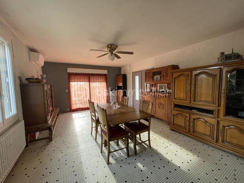 Maison traditionnelle - 123 m² - 6 pièces