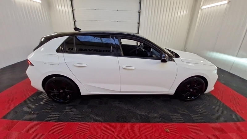 Opel Astra Hybrid 180 ch Gs