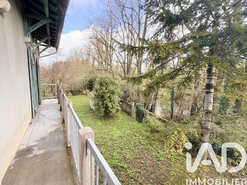 Maison - 107 m² - 6 pièces