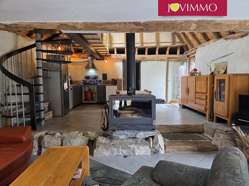 Maison - 111 m² - 3 pièces