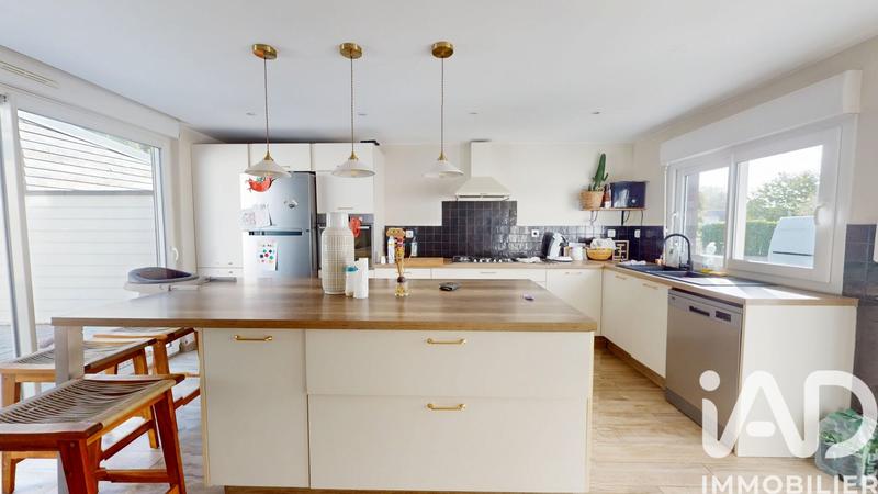 Maison - 187 m² - 8 pièces