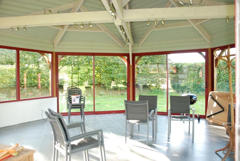 Maison - 201 m² - 10 pièces